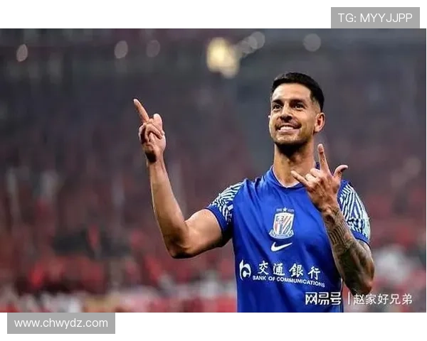 申花半场两球拉唐染红米内罗伤退