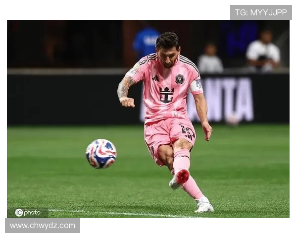 梅西两球一助逆转任意球平贝利 梅西两球一助逆转任意球平贝利